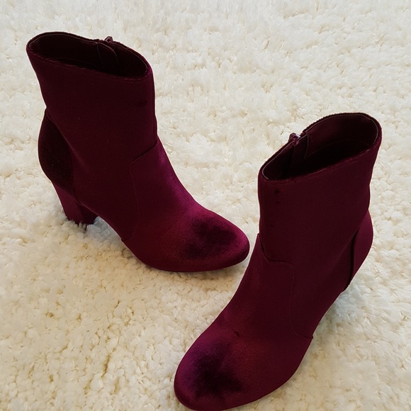 ladies fancy ankle boots